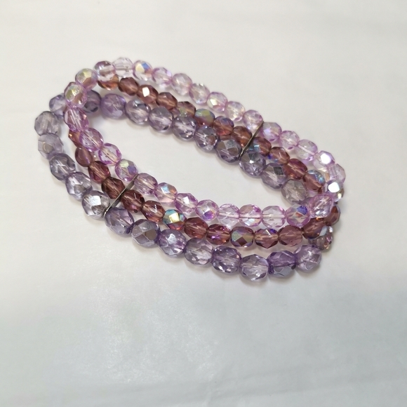 Vintage Czech lavender fire polished glass bead stretch bracelet - Picture 3 of 4
